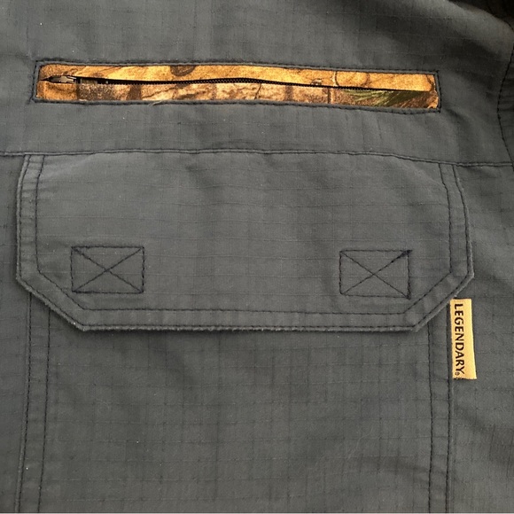 Legendary Whitetails Men's XL Blue Long Sleeve Button Up Shirt Camo Flip Cuff. - Picture 8 of 13